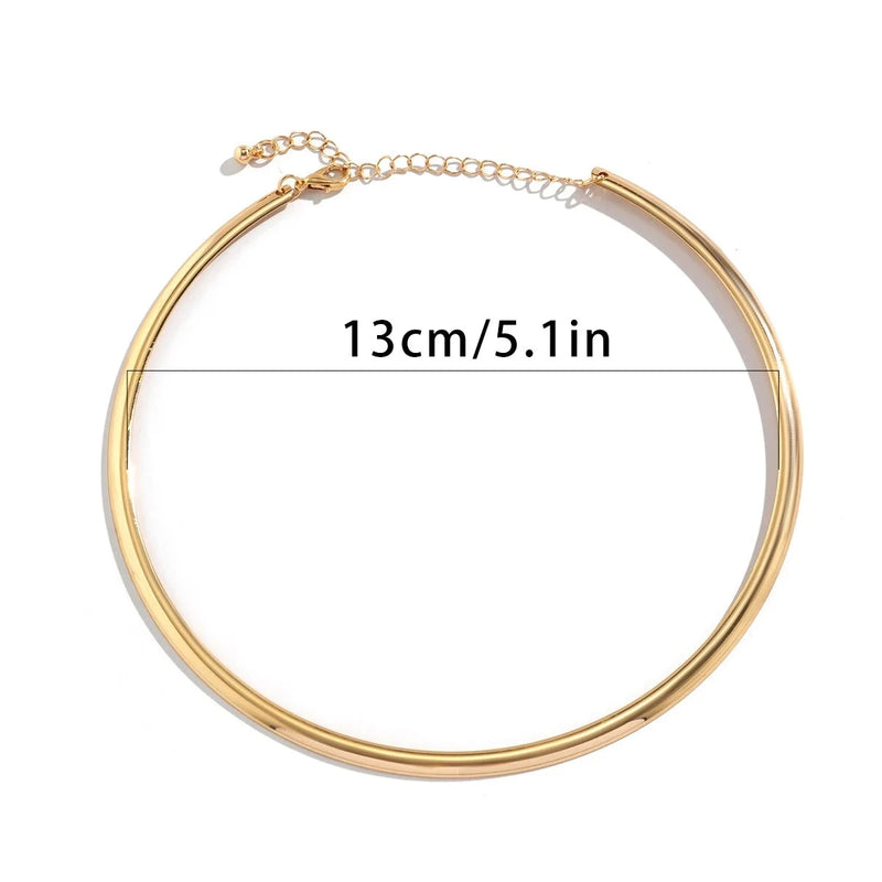 Colar Gargantilha Feminino Dourado - Hugario